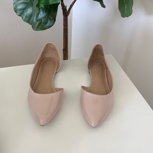Nude Flats